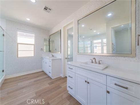 53 Lunar , Irvine, CA