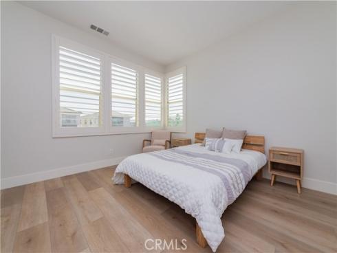 53 Lunar , Irvine, CA