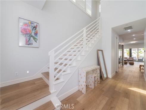 53 Lunar , Irvine, CA