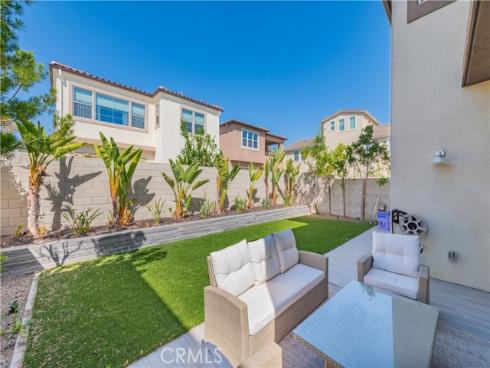 53 Lunar , Irvine, CA