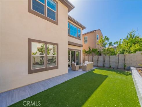 53 Lunar , Irvine, CA