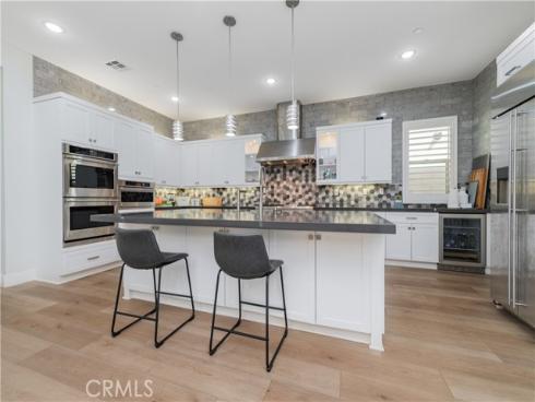 53 Lunar , Irvine, CA