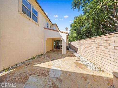 100 Blaze , Irvine, CA