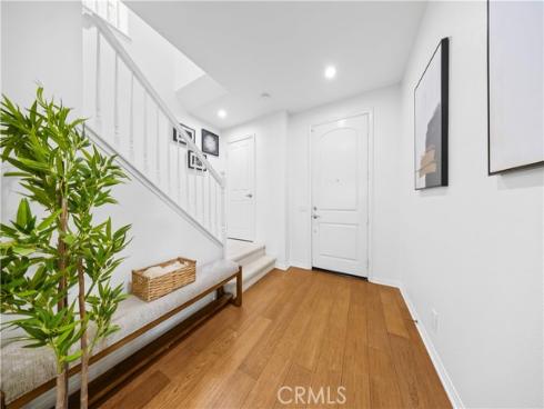 100 Blaze , Irvine, CA