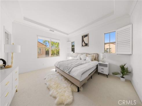 100 Blaze , Irvine, CA