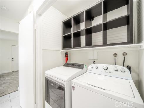 46 Echo 16 Run, Irvine, CA