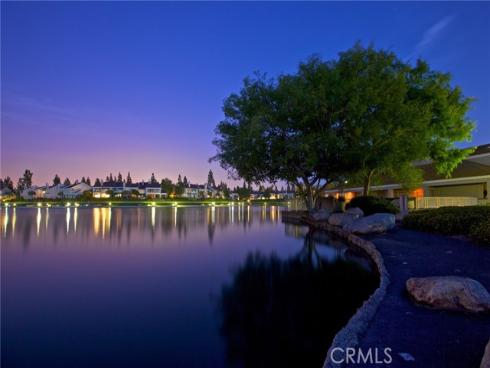 46 Echo 16 Run, Irvine, CA