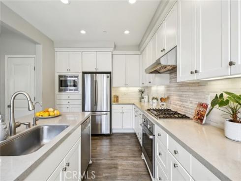 114 Desert Lotus , Irvine, CA