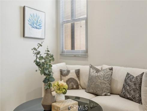 114 Desert Lotus , Irvine, CA