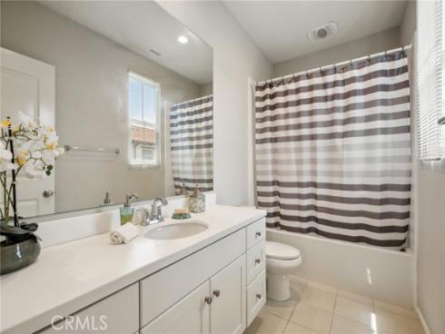 114 Desert Lotus , Irvine, CA