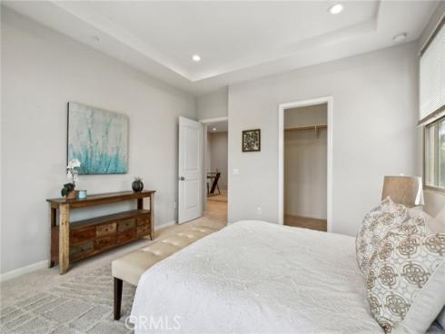 114 Desert Lotus , Irvine, CA