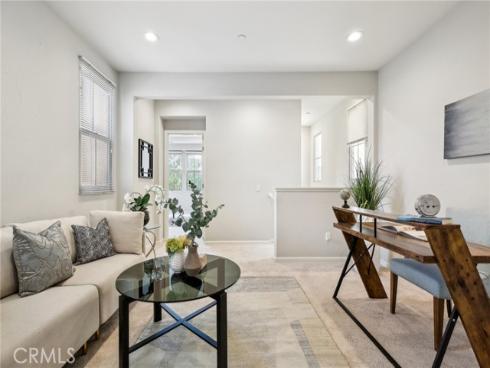 114 Desert Lotus , Irvine, CA