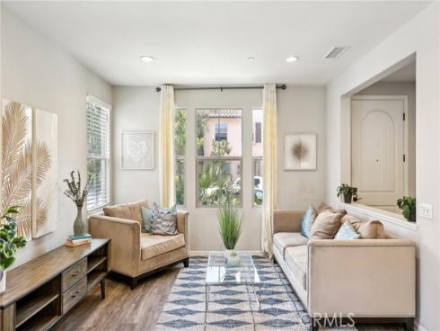 114 Desert Lotus , Irvine, CA