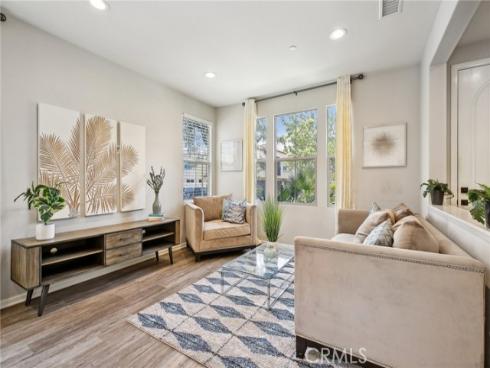 114 Desert Lotus , Irvine, CA