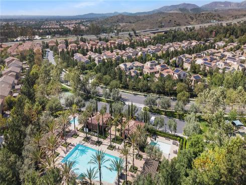 89 Kestrel , Irvine, CA