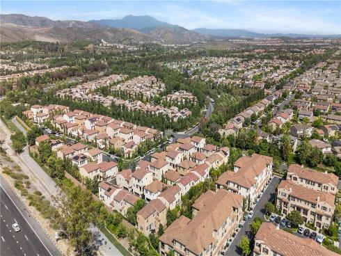 89 Kestrel , Irvine, CA