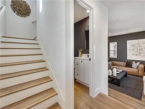 89 Kestrel , Irvine, CA