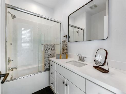 89 Kestrel , Irvine, CA