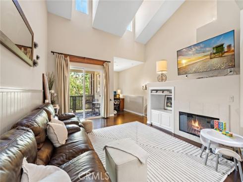 125 Danbrook , Irvine, CA