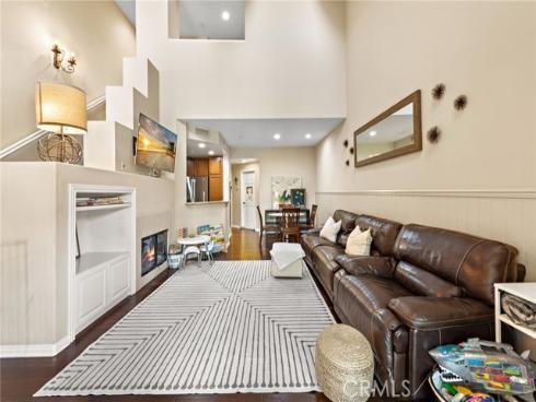 125 Danbrook , Irvine, CA