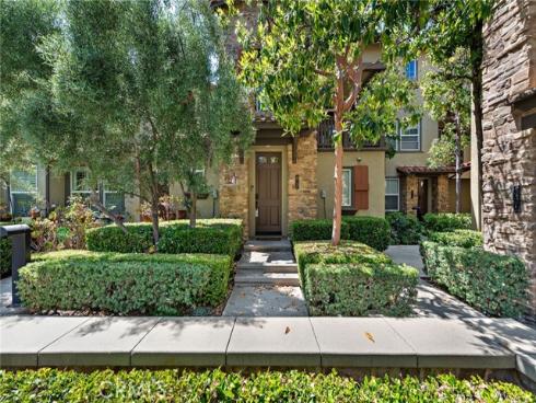 125 Danbrook , Irvine, CA