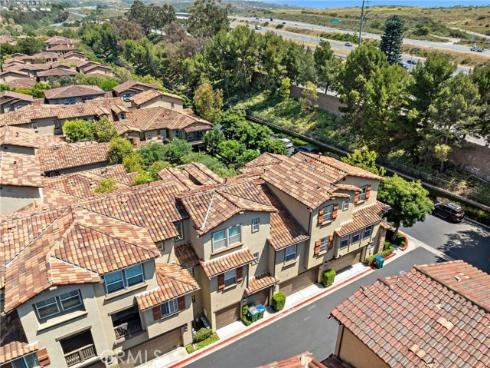 125 Danbrook , Irvine, CA