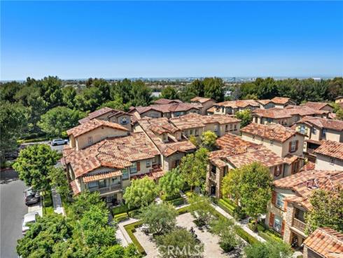 125 Danbrook , Irvine, CA