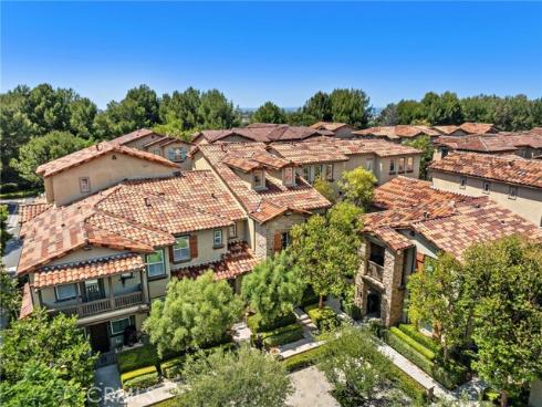 125 Danbrook , Irvine, CA