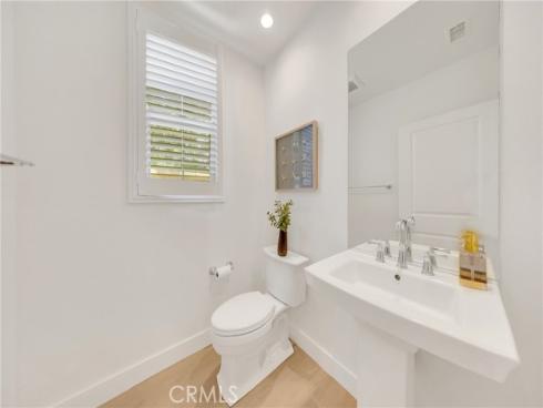 182 Frontier , Irvine, CA