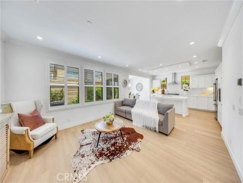 182 Frontier , Irvine, CA