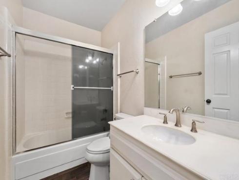 6 Cape Cod , Irvine, CA