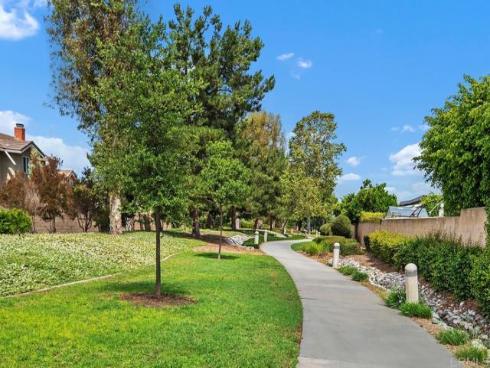 6 Cape Cod , Irvine, CA