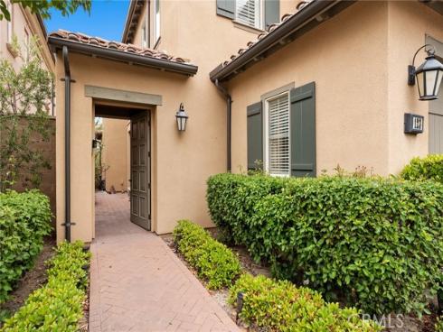 123  Windham  , Irvine, CA