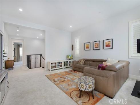 85  Spacial  , Irvine, CA