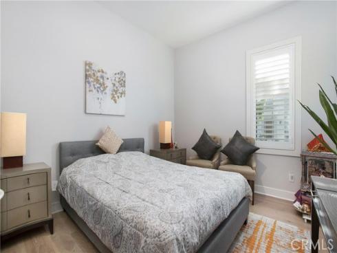 85  Spacial  , Irvine, CA