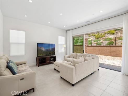 106 Bright Star , Irvine, CA