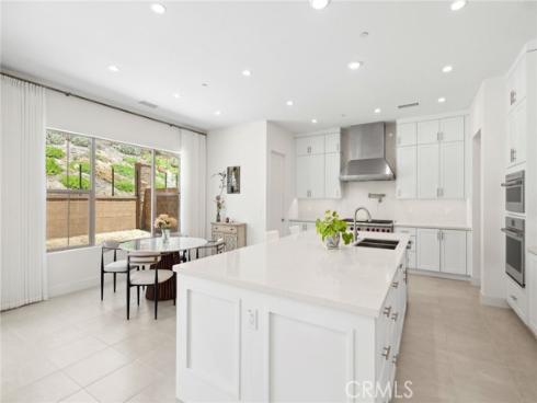 106 Bright Star , Irvine, CA