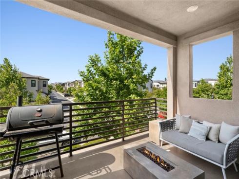 258 Merit , Irvine, CA