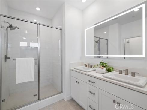 258 Merit , Irvine, CA