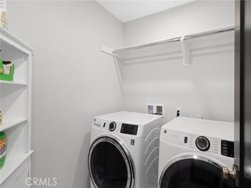 258 Merit , Irvine, CA