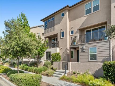 258 Merit , Irvine, CA