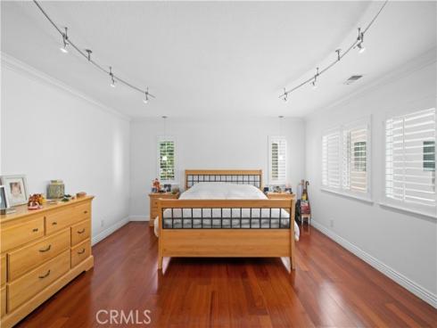 8 Delano , Irvine, CA