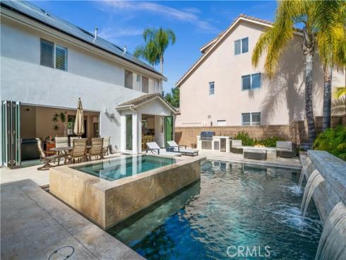 8 Delano , Irvine, CA