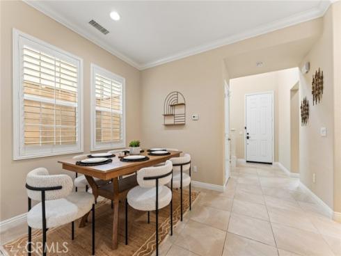 126 Yellow Pine , Irvine, CA