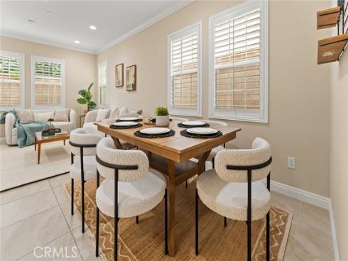 126 Yellow Pine , Irvine, CA