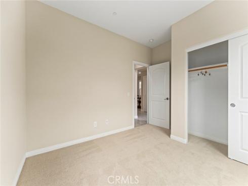 126 Yellow Pine , Irvine, CA