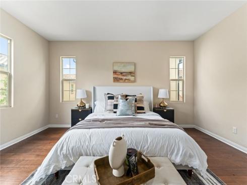 126 Yellow Pine , Irvine, CA