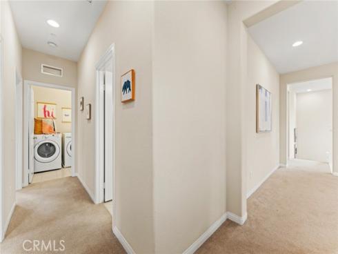 126 Yellow Pine , Irvine, CA