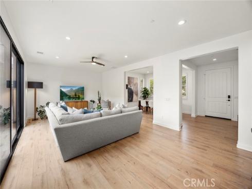 167 Loneflower , Irvine, CA