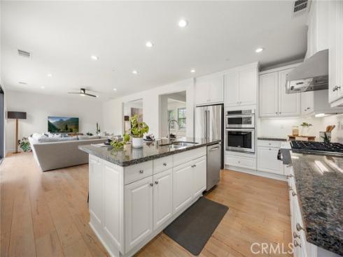 167 Loneflower , Irvine, CA